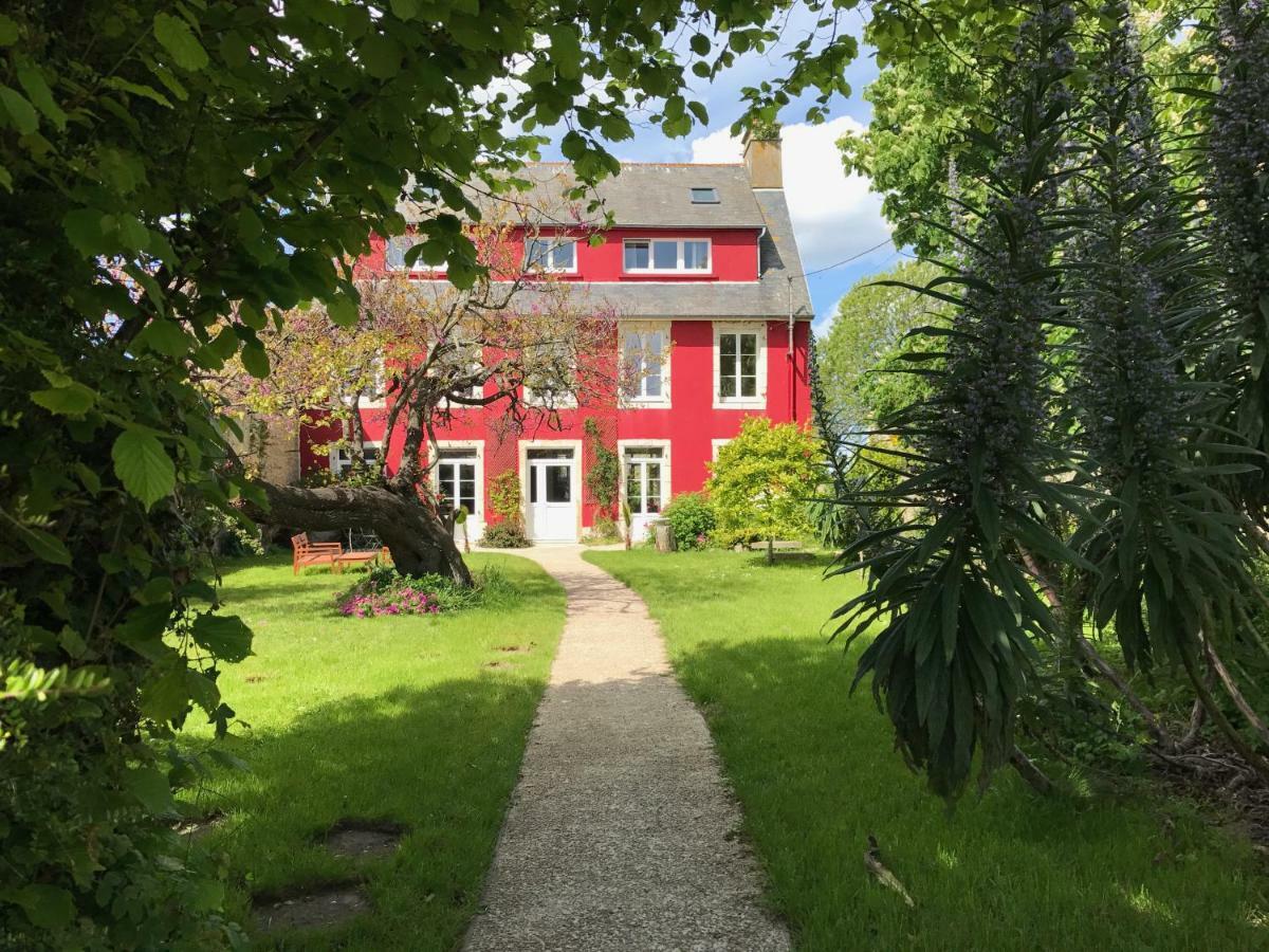 L'Ermitage Bed and Breakfast Saint-Vaast-la-Hougue Exteriör bild