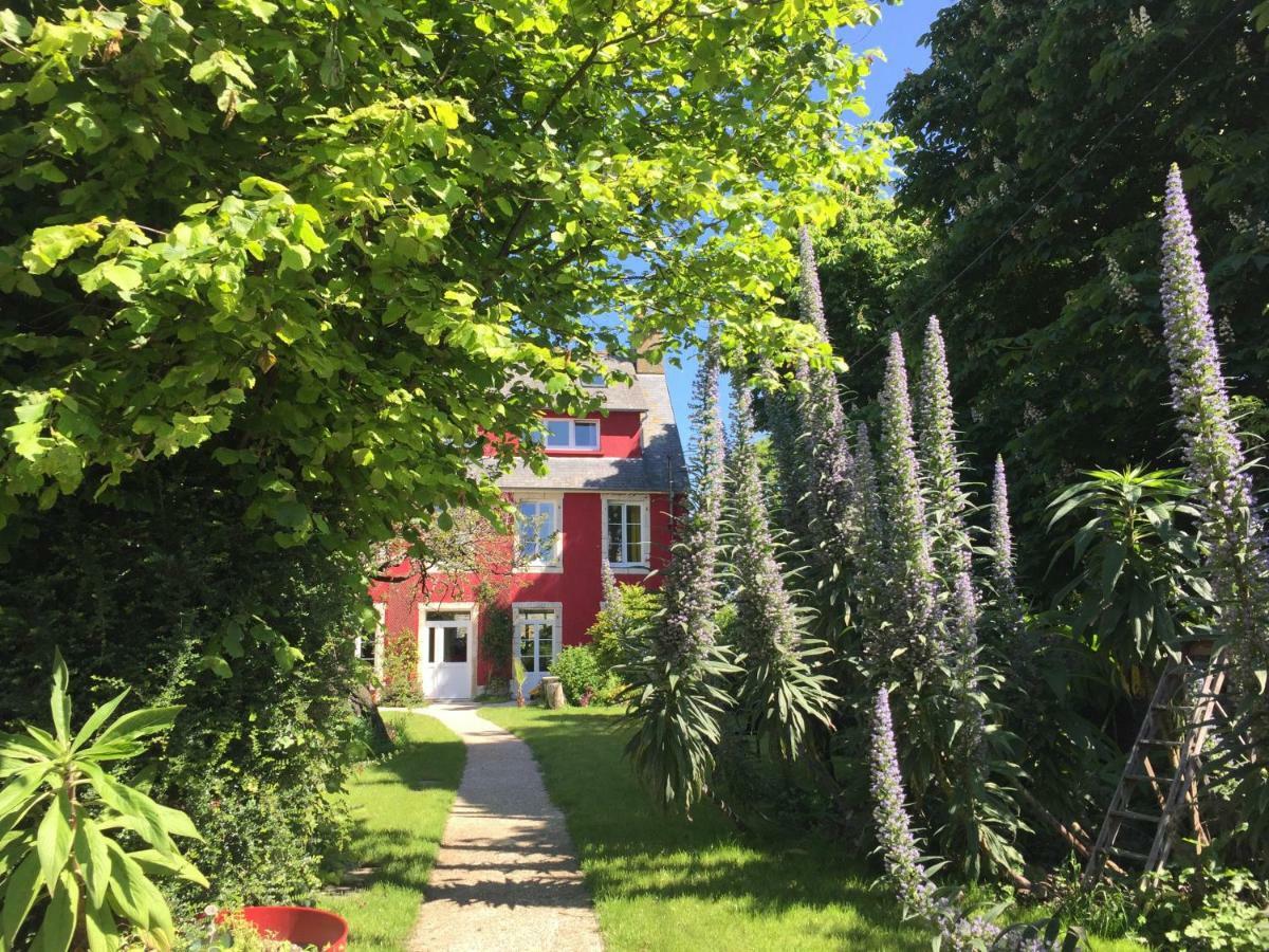 L'Ermitage Bed and Breakfast Saint-Vaast-la-Hougue Exteriör bild
